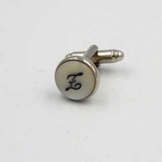 Cufflink Z