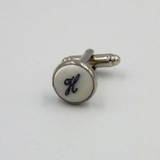 Cufflink H