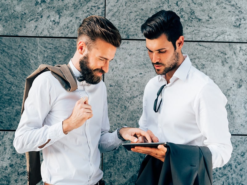 Camicie su misura classiche bianche da uomo in Cotone perfette per le Mezze Stagioni